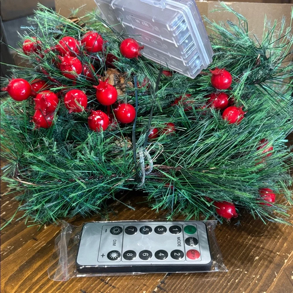 Christmas Garland (this is not a thick garland)